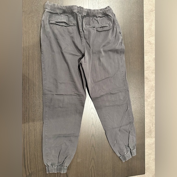 Men’s Urban Pipeline MaxFlex Twill Joggers Medium - Picture 2 of 2